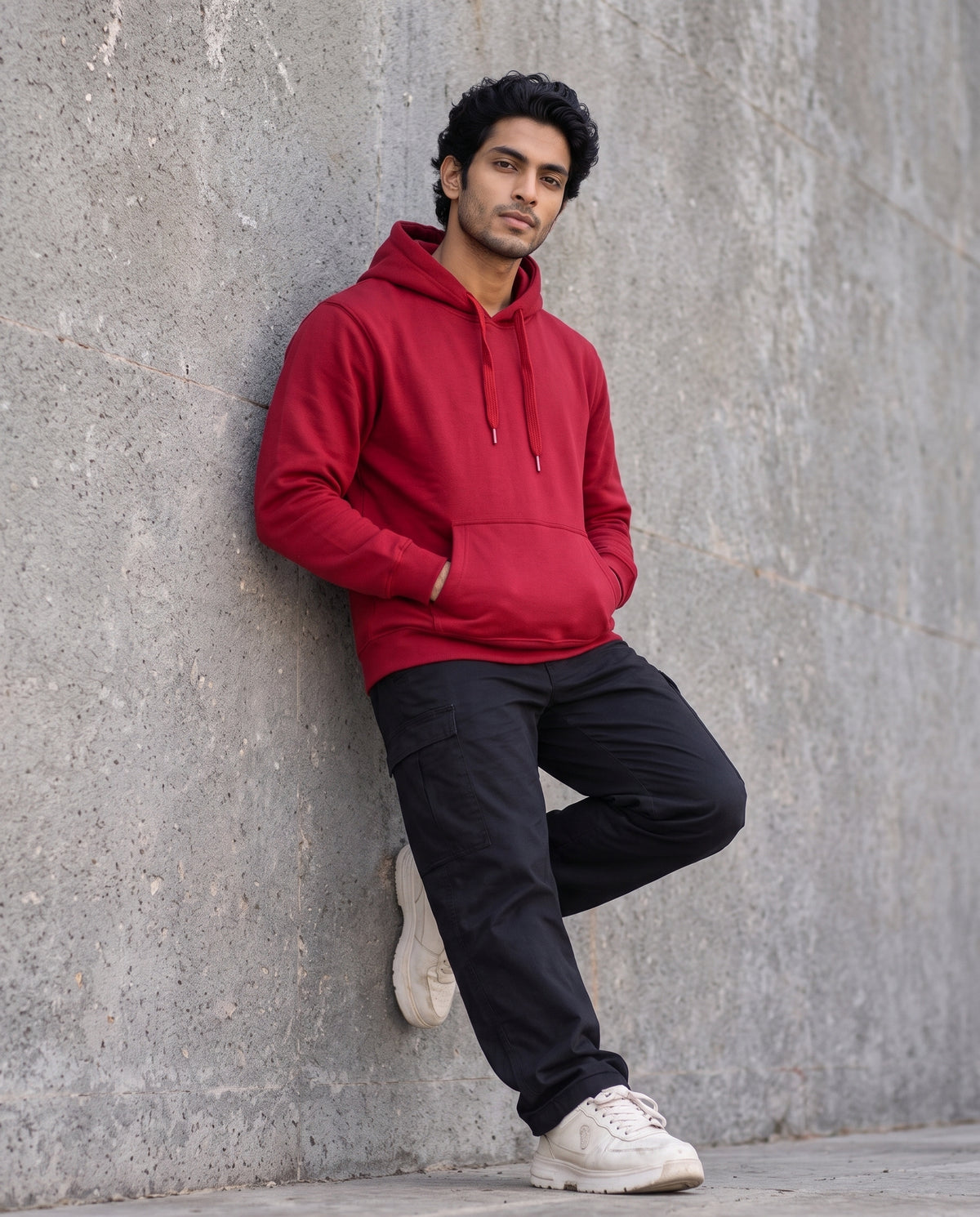 BRATMA Unisex Adult Solid Red Hooded Sweatshirt | Cotton Blend Fleece | Regular Fit | Long Sleeves | Front Pocket | Red